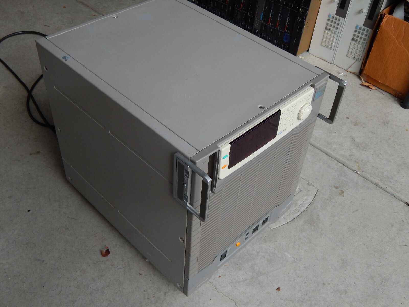 Kikusui PCR 2000L AC/DC Power Supply Kikusui PCR 2000L AC/DC Power Supply